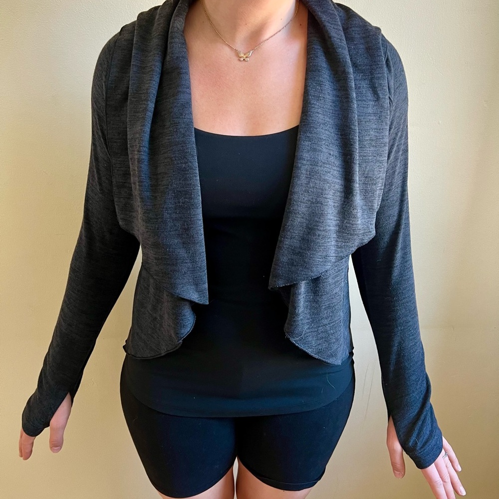 Athleta Size S Charcoal Gray Drape Front Long Sleeve with thumb holes Jacket
